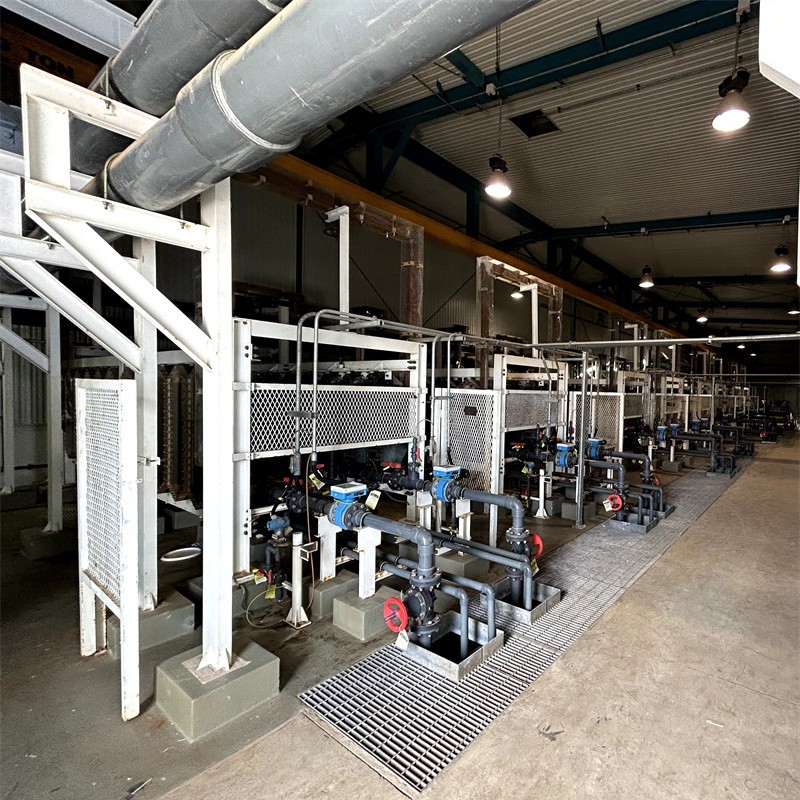 Quali sono i componenti principali di un elettrolizzatore a salamoia?